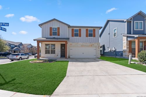11510 Bakersfield Pass, San Antonio, TX, 78245-3916 | Card Image