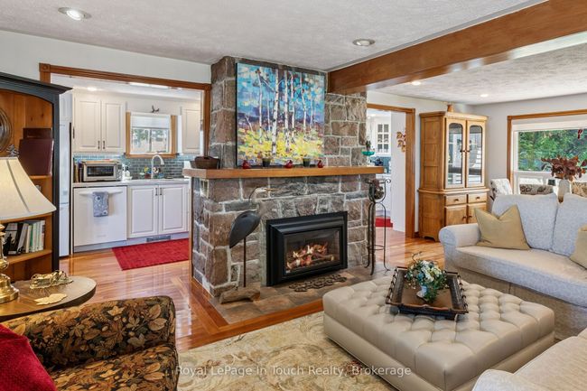 1443 Champlain Rd, House other with 5 bedrooms, 3 bathrooms and 6 parking in Tiny ON | Image 20