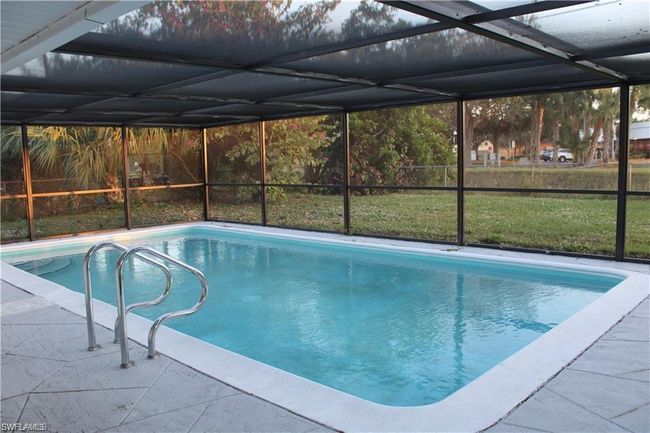 1322 Farmdale St, House other with 3 bedrooms, 2 bathrooms and null parking in LEHIGH ACRES FL | Image 7