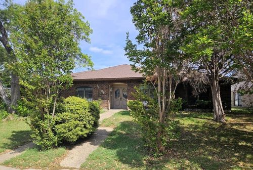 12804 Whispering Hills Dr, Dallas, TX, 75243-2626 | Card Image