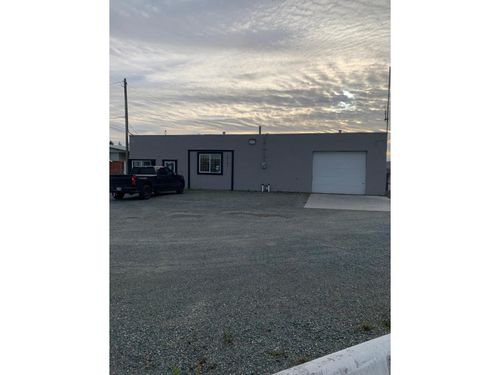 30746 S Fraser Way, Abbotsford, BC, V2T6L4 | Card Image