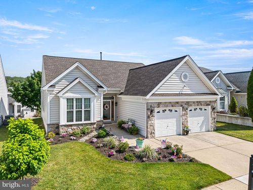 28 Hutton Ln, GARNET VALLEY, PA, 19060-1340 | Card Image