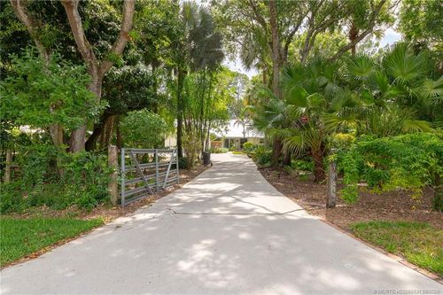 6785 Gaines Ave, Stuart, FL, 34997-7408 | Card Image