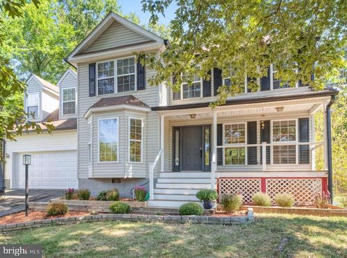40 Melanie Hollow Ln, FREDERICKSBURG, VA, 22405-2870 | Card Image