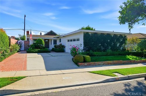 950 Marvista Ave, Seal Beach, CA, 90740 | Card Image