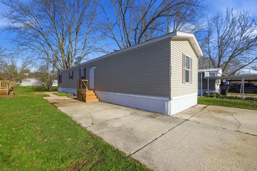 91-6989 Festival Drive Sw, Grand Rapids, MI, 49548 | Card Image