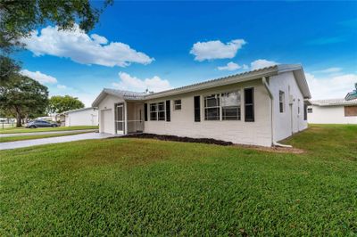 1320 Nw 85th Ave, House other with 2 bedrooms, 2 bathrooms and null parking in Plantation FL | Image 2