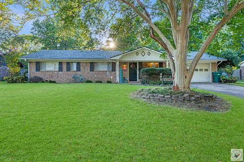 3805 Potomac Ave, Texarkana, TX, 75503-2818 | Card Image