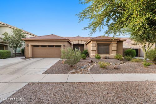 3018 E Vernon St, Gilbert, AZ, 85298-8757 | Card Image