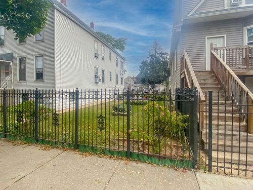 3819 N Kimball Ave, Chicago, IL, 60618-4419 | Card Image