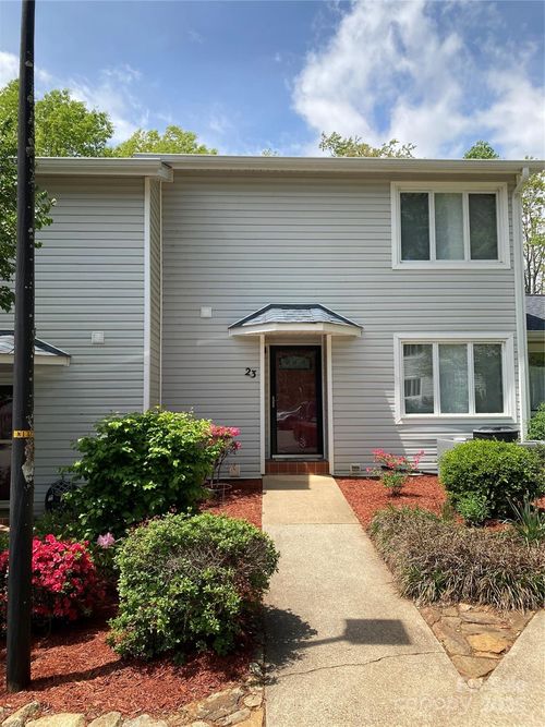 23 Hollybrook Dr, Asheville, NC, 28803-2067 | Card Image