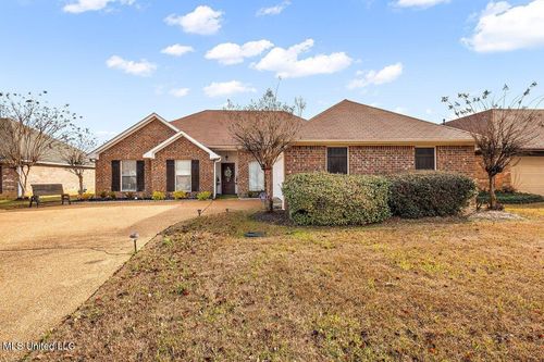 354 Kings Ridge Cir, Brandon, MS, 39047-6030 | Card Image