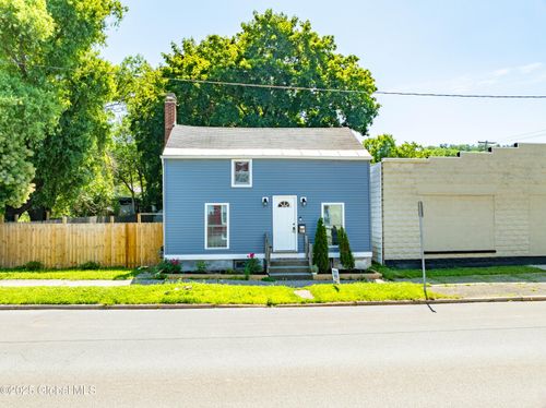 796 5th Ave, Troy, NY, 12182-2118 | Card Image