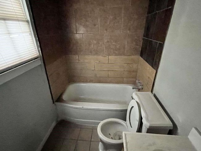 917 Nelson St, House other with 2 bedrooms, 1 bathrooms and 1 parking in Borger TX | Image 7