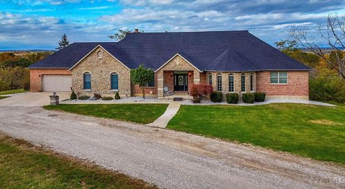 1614 Hogue Rd, Hamilton, OH, 45013-9389 | Card Image