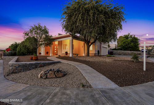 691 Canyon Point Rd, Las Cruces, NM, 88011-0923 | Card Image