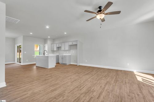 52-215 Duncan Chapel Road, Greenville, SC, 29617 | Card Image