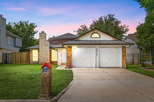 12719 Ashford Brook Dr, Houston, TX, 77082-2130 | Card Image