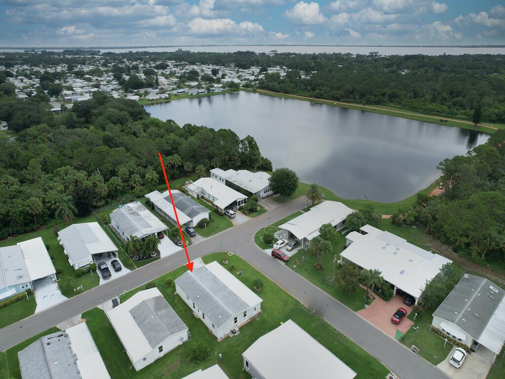 207 Kiwi Drive, For Sale in Barefoot Bay Zoocasa