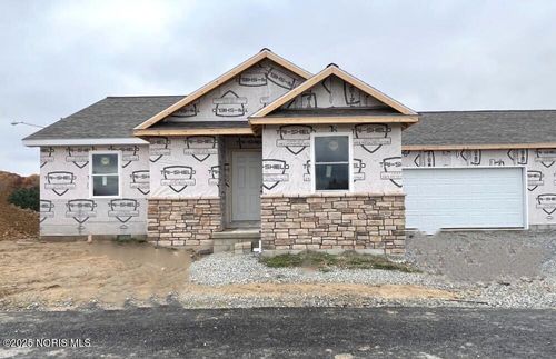 987 Greenbrier Rd, Upper Sandusky, OH, 43351-9009 | Card Image