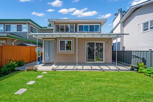 7222 16th Ave, Burnaby, BC, V3N1N5 | Card Image