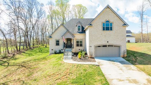 594 Bumblebee Way, Clarksville, TN, 37042-1989 | Card Image