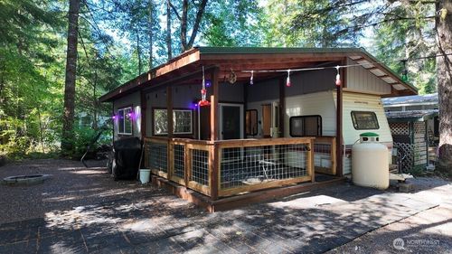 131 Drial Loop, Deming, WA, 98244 | Card Image