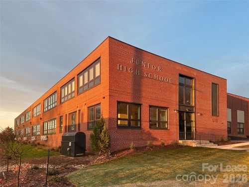 apt-120-510 S College St, Morganton, NC, 28655-3899 | Card Image