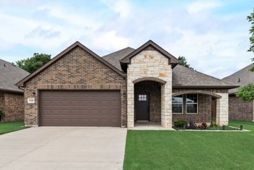 8306 Grant Ln, Greenville, TX, 75402-6026 | Card Image