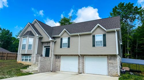 344 Kayla Ln, Oneida, TN, 37841-1707 | Card Image