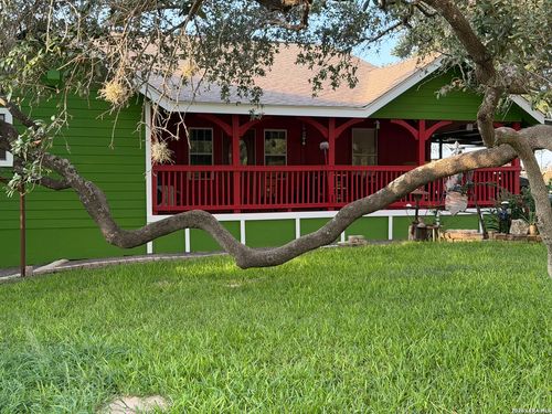 2366 Royal Oaks Dr, Poteet, TX, 78065-4522 | Card Image