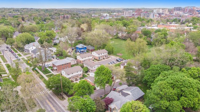 APT-1 - 429 S 7 Th St, Condo with 3 bedrooms, 2 bathrooms and null parking in Ann Arbor MI | Image 41