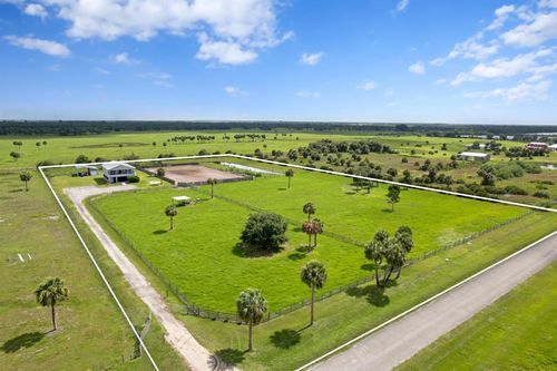 6536 Se 26th Trl, Okeechobee, FL, 34974-7433 | Card Image