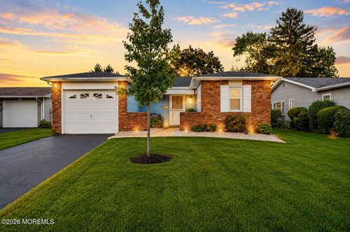 51 Central Blvd, Brick, NJ, 08724-2451 | Card Image