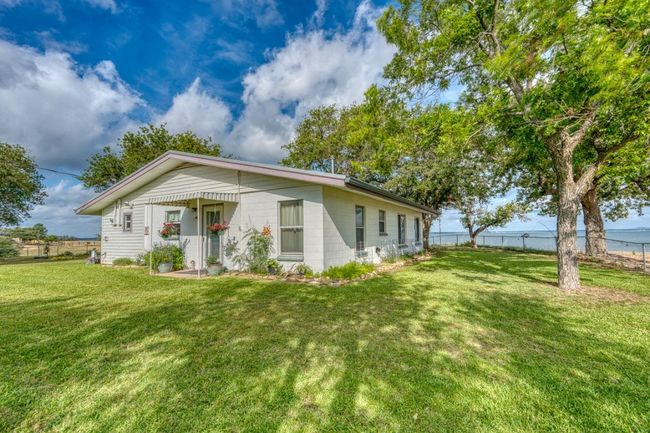106 Chuckwagon, House other with 3 bedrooms, 3 bathrooms and 4 parking in Burnet TX | Image 9
