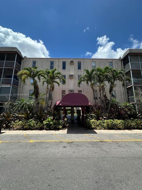 g201-2800 Nw 56th Ave, Lauderhill, FL, 33313-2320 | Card Image