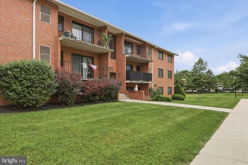 3-1635 Edgewood Pl, HAGERSTOWN, MD, 21740-3324 | Card Image
