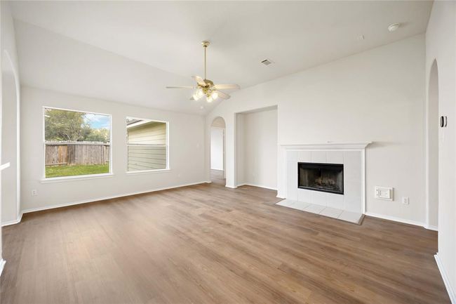 4819 Plum Forest Rd, House other with 3 bedrooms, 2 bathrooms and 2 parking in Houston TX | Image 9