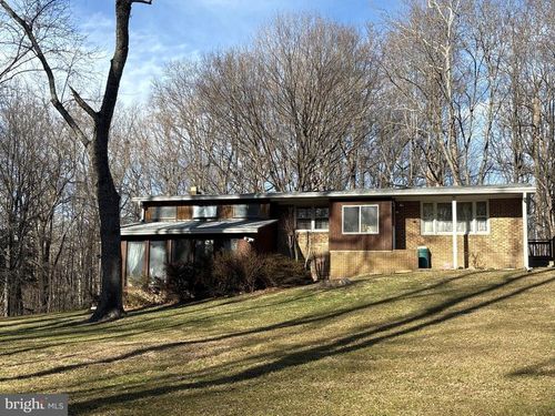 1662 Paris Oaks Rd, OWINGS, MD, 20736-9523 | Card Image