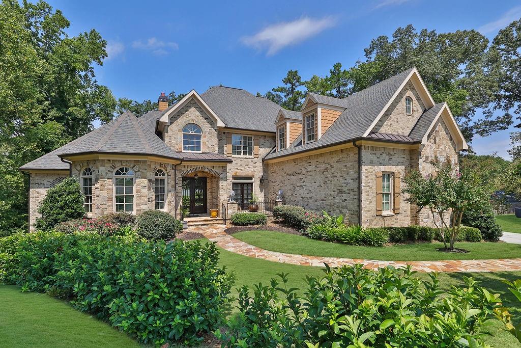 Summer Garden Dr, Marietta, GA 30064