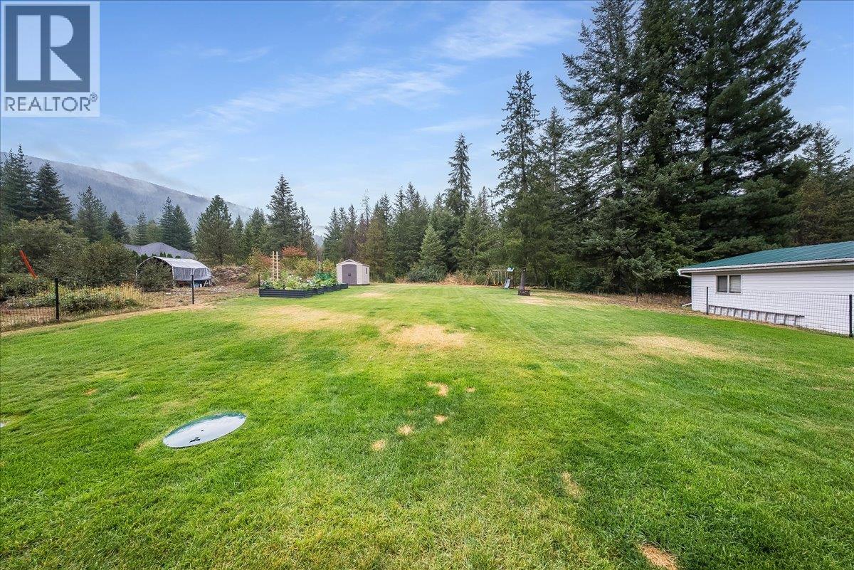 Residential in Castlegar 4