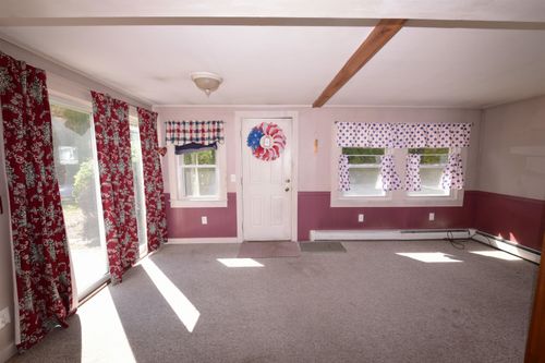 301 Redstone St, Center Conway, NH, 03813-4048 | Card Image