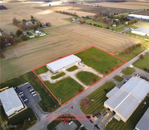 604 E Montford Ave, Ada, OH, 45810-1831 | Card Image