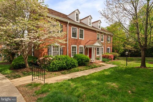 a1-3201 S Stafford St, ARLINGTON, VA, 22206-2015 | Card Image