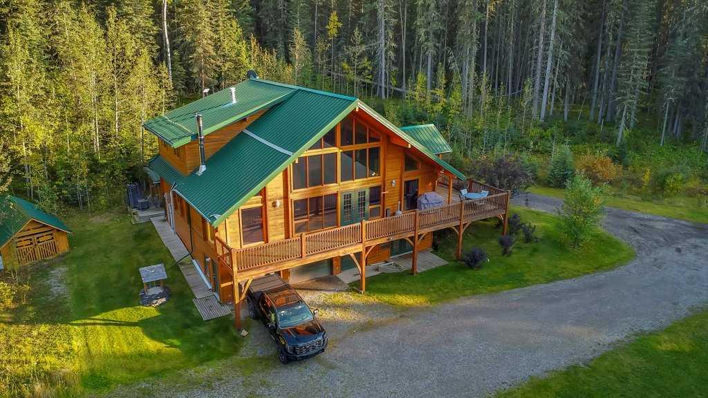 Residential in Rural Foothills County