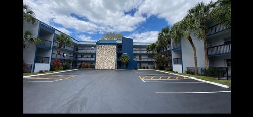 7-311-3160 Holiday Springs Blvd, Margate, FL, 33063-5413 | Card Image