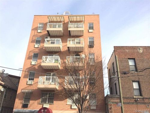6b-4135 67th Street, New York, NY, 11377 | Card Image