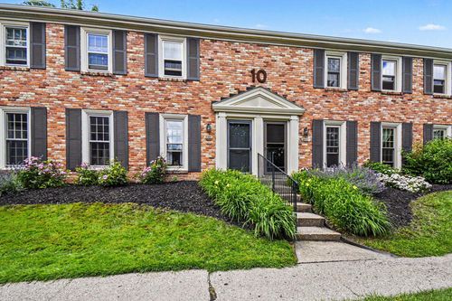 91-2529 Abbington Dr Se, Grand Rapids, MI, 49506-5403 | Card Image