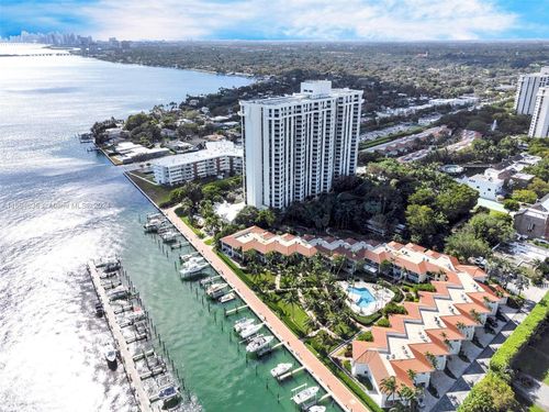 1907-4000 Towerside Ter, Miami, FL, 33138 | Card Image