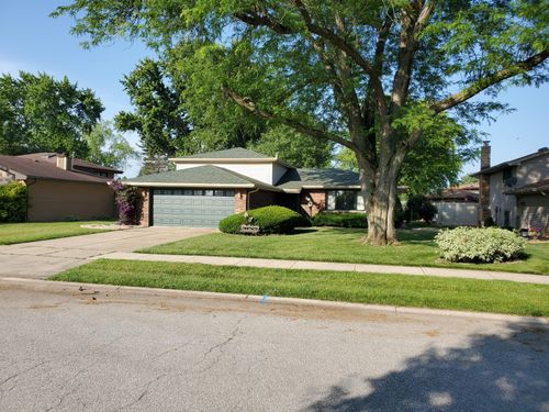 2320 Hickory Dr, Dyer, IN, 46311-1851 | Card Image